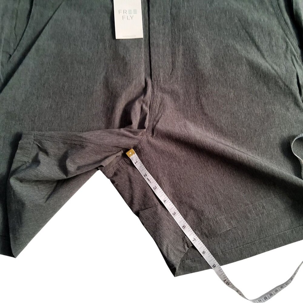 Free Fly Mens Stretch Shorts Functional Side And Back Pockets Size 38 Gray - Picture 4 of 6